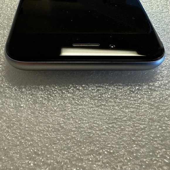 Apple iPhone 6 Space Gray, 64GB, Verizon Network. Excellent condition! - Picture 7 of 10